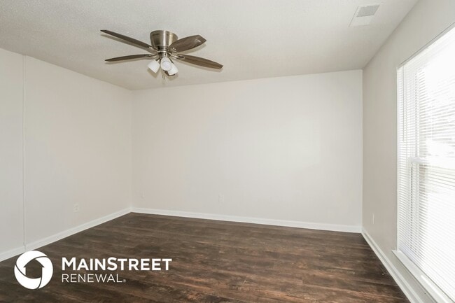 Photo - 3824 Windermere Rd