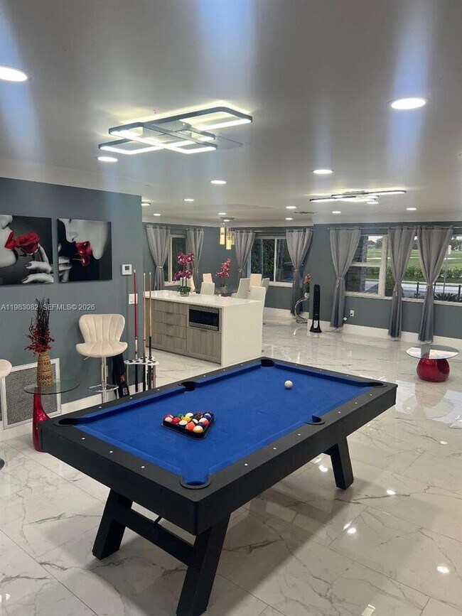 Photo - 1430 Polk St