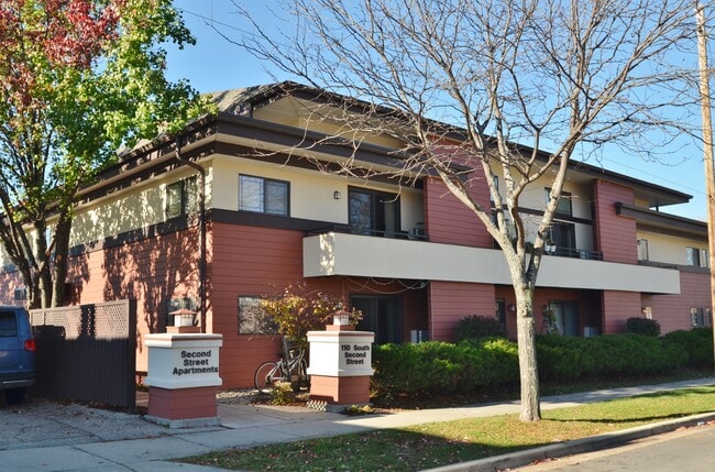 Building Photo - Second Street Apartments