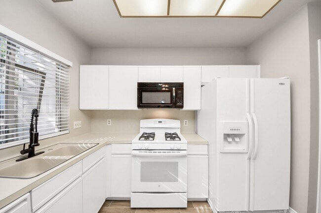 Photo - 2910 Grants Lake Blvd Unit 1205