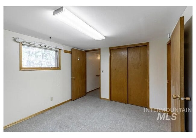 Photo - 116 N Cleveland St