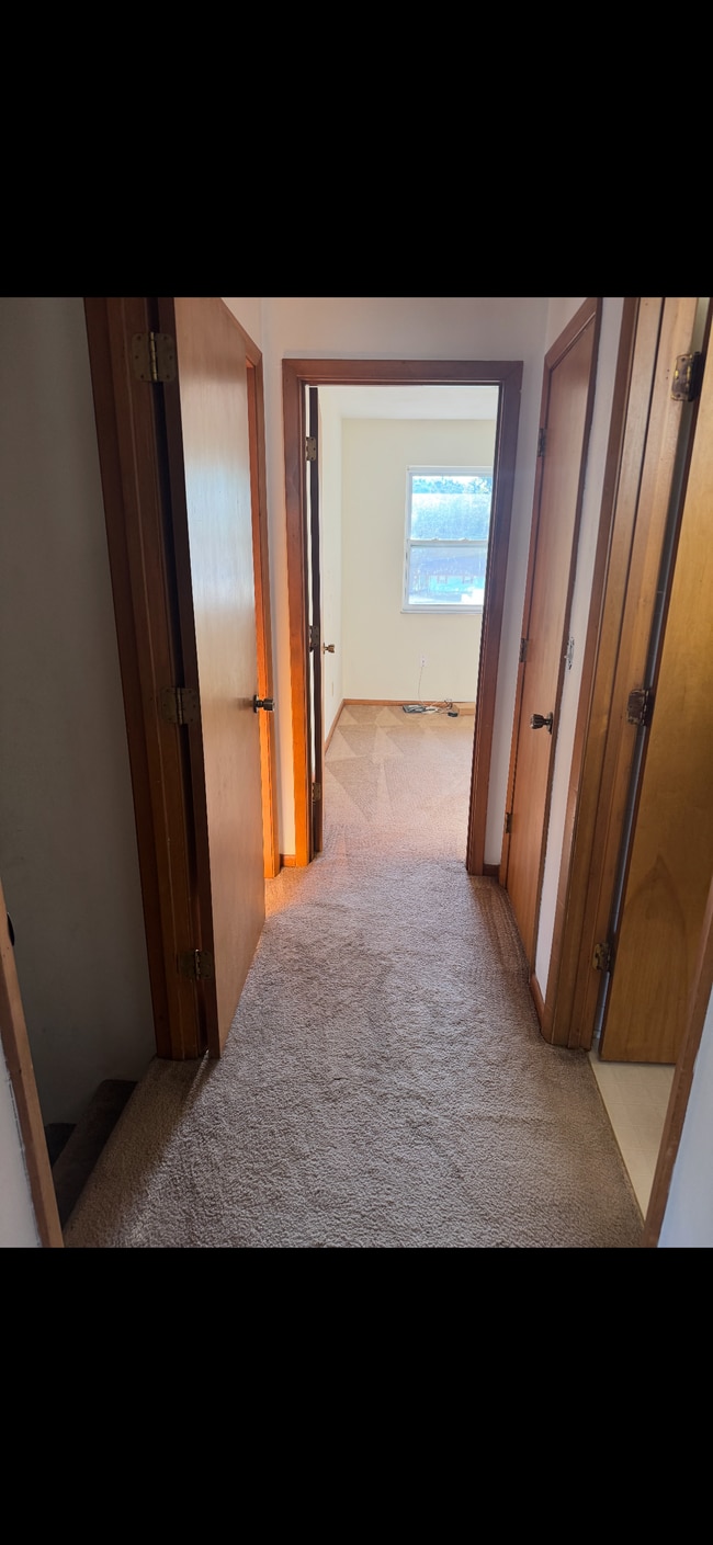 Photo - 203 Riverview Dr