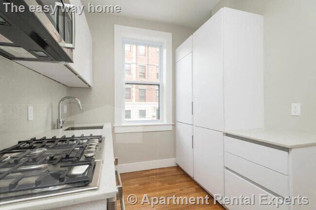 Photo - 16 Forest St Unidad #43