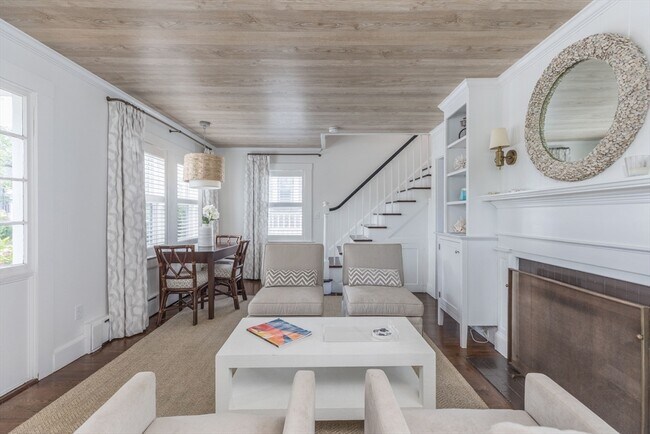 Photo - 7 N Beach St