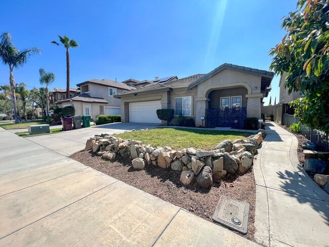 Building Photo - Wonderful 4 bedroom Single Story Murrieta Home for LEASE!