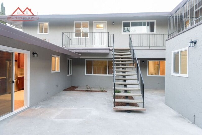 Building Photo - 928 Weldwood Ct Unit 4 Rental