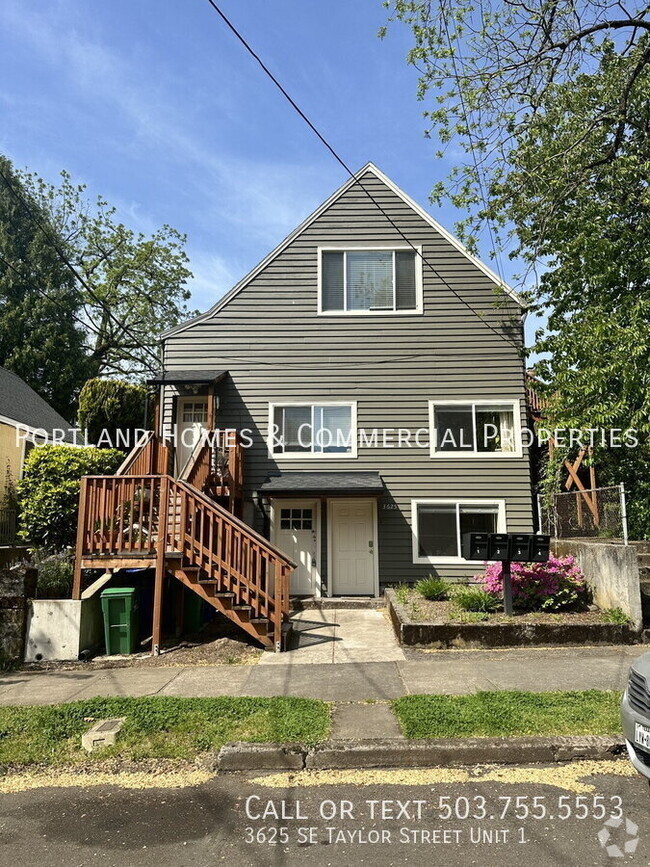 Building Photo - 3625 SE Taylor St Unit 1 Rental