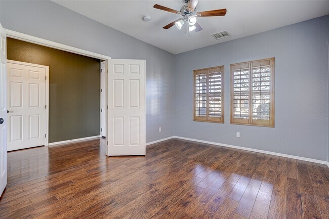 Photo - 4 bedroom, 2 bath Home in Quailwood