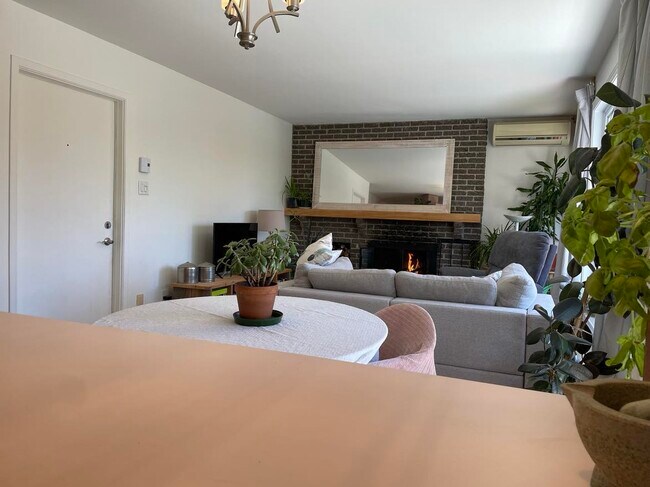 Photo - 1575 Rue Ranvoyzé Unité Condo