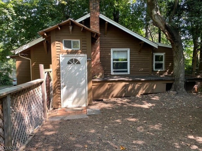 Photo - 17 Chestnut Rd
