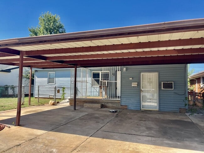 Photo - Three bedroom home in South OKC.