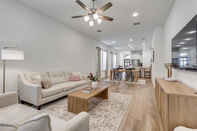 Photo - 216 Palo Duro Bnd