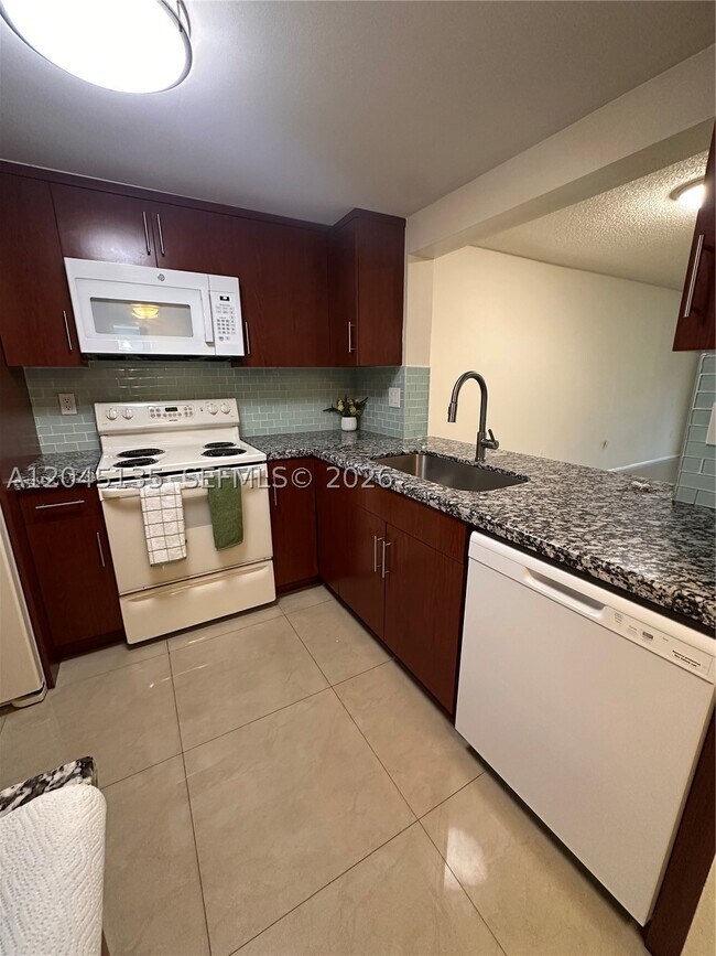 Photo - 10845 SW 112th St Unit 211