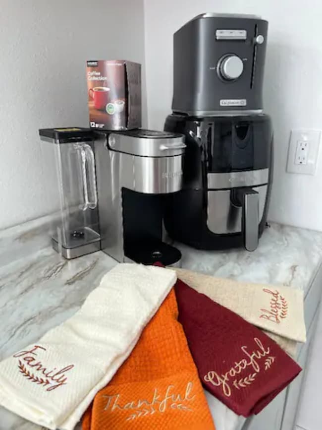 Coffee - 22 Cayuse Ln Unit Suite C