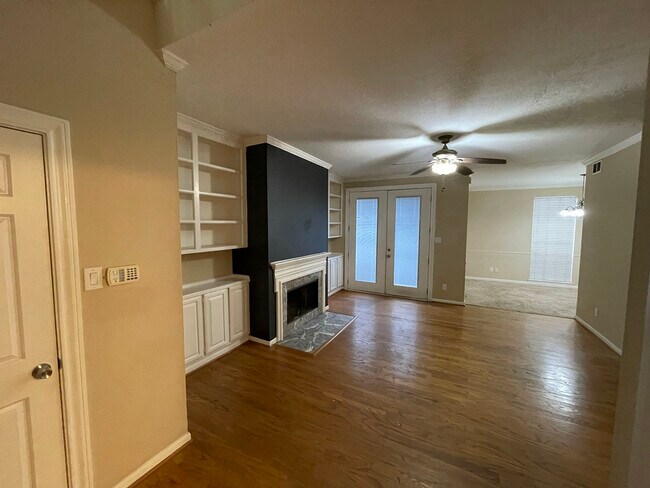 Photo - 4128 Childress St