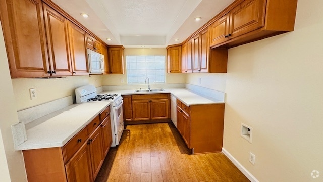 Building Photo - 957 E Providencia Ave Rental