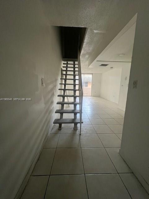 Building Photo - 740 NW 45th Ave Unit T11