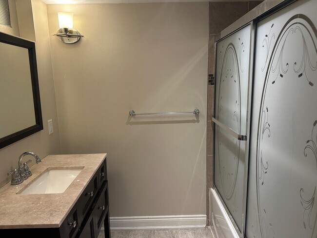 Photo - 81 Parkway Crescent