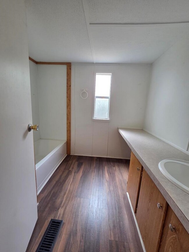 Photo - 167 Beaumont St