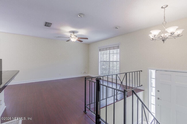 Photo - 1205 16th St N