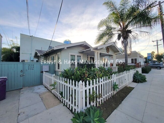Building Photo - 930 E. Broadway-