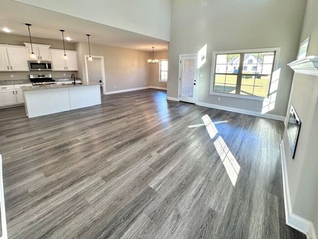 Photo - Unique 7 Modern Brand New 5BR home in Ston...