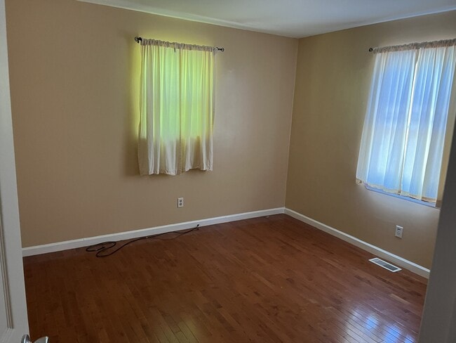 Photo - 8941 N Hickory Valley Rd