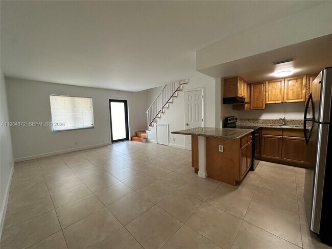 Photo - 2705 NE 9th Ave