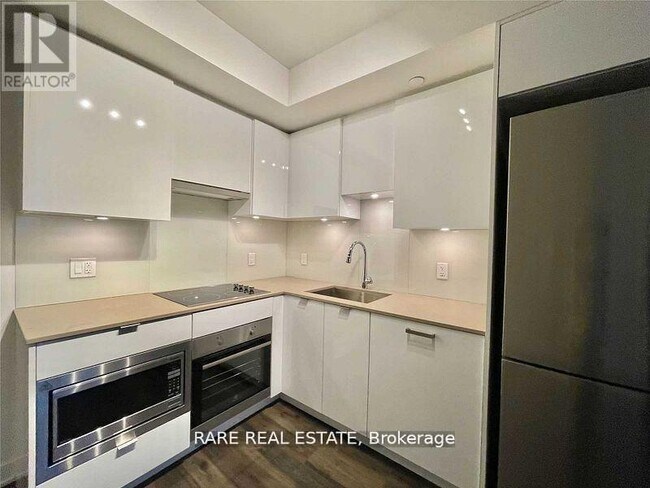Photo - 195 Redpath Ave Unit 2812