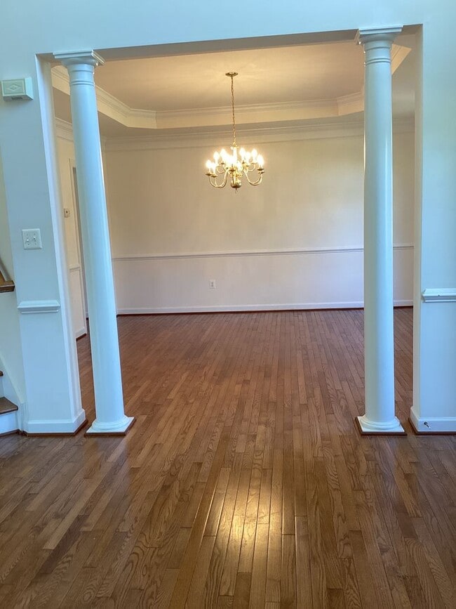 Photo - House in Country Club Estates