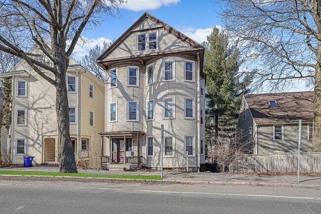 753 Boylston St Unit 2