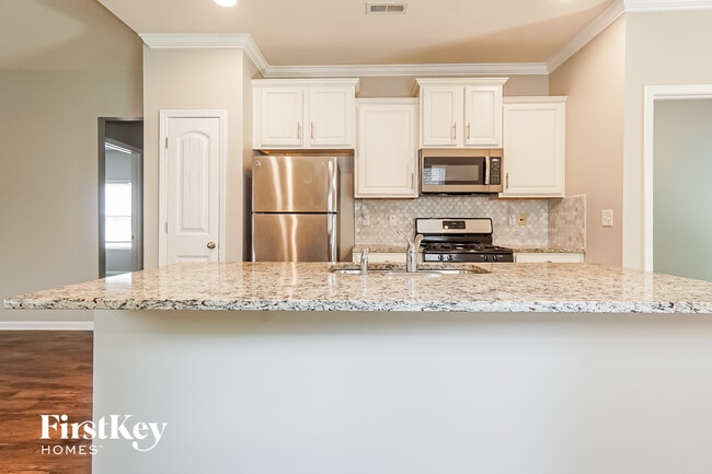 Photo - 383 W Park Dr