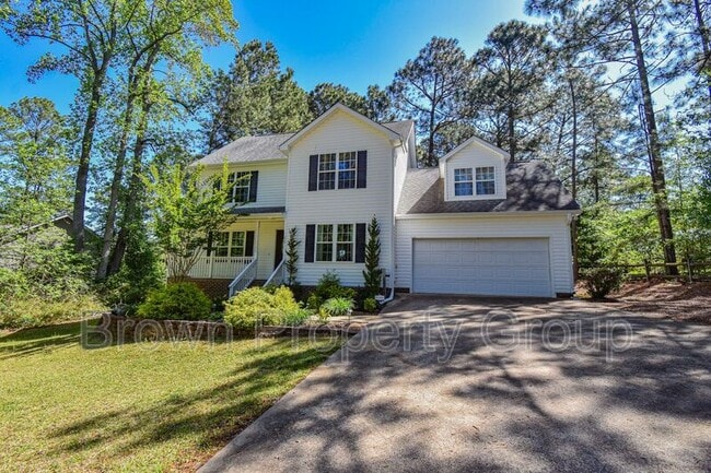 Building Photo - 66 Forest Pond Rd