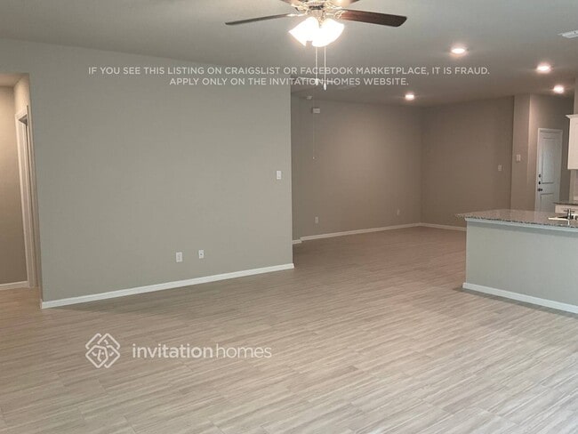 Photo - 422 Lubbock Dr