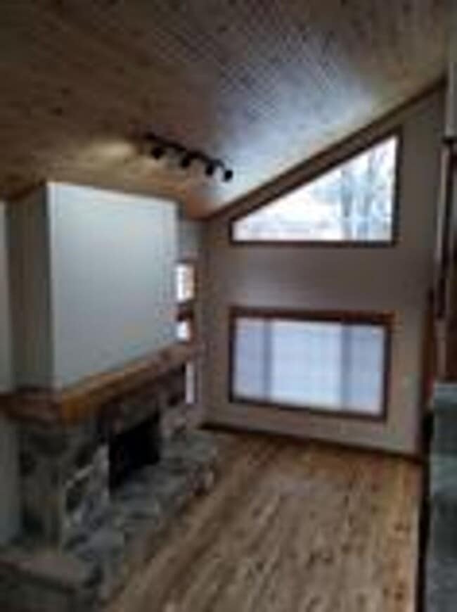 Photo - Spacious Cottonwood Heights Home with Vaulted Ceilings & Finished Basement