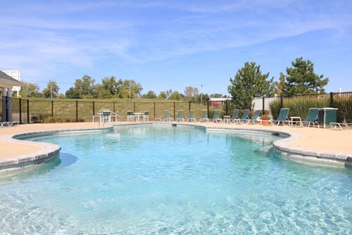 Swimming Pool - Vida Apartments