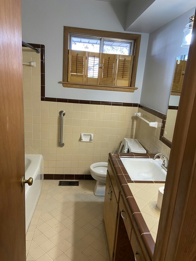 Photo - 312 Tullahoma Dr