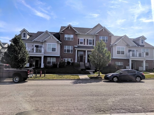 Willow Creek Apartments - Willow Creek Apartments