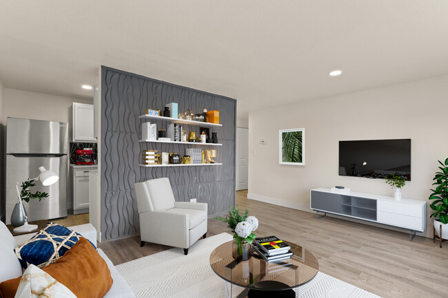 Building Photo - Highland Park Rental