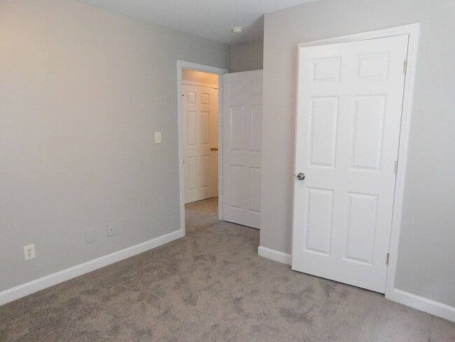 Photo - 3 bedroom 2.5 bath single family home