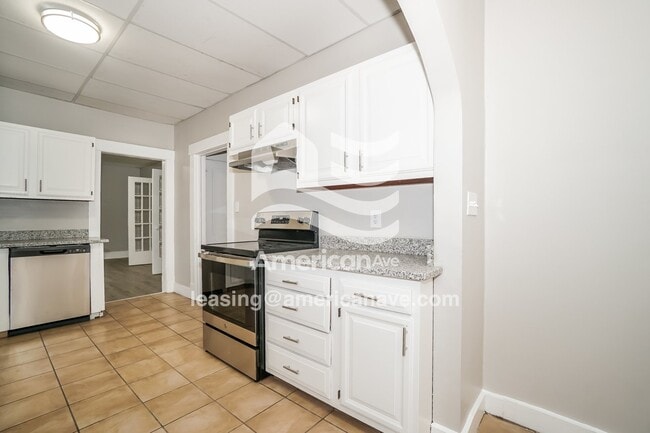 Photo - 1216 Dueber Ave SW