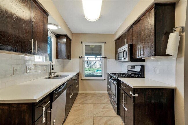 Photo - 1467 S Meadows Dr