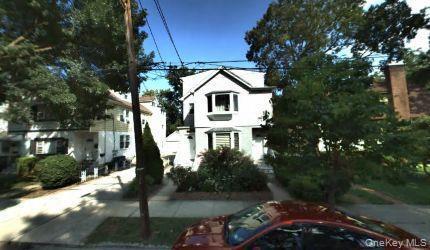 Photo - 33-31 163rd St