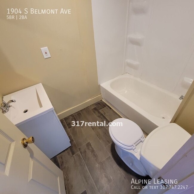 West Indy 5BR/2BATH House w/Fenced Yard! Rental House Rental in