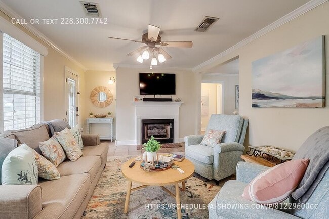 Photo - 176 Markham Dr