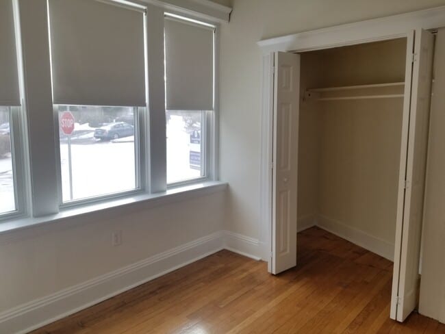 Photo - 115 Kilsyth Rd Unit 2