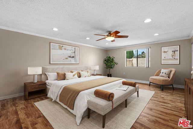 Photo - 17316 Kingsbury St