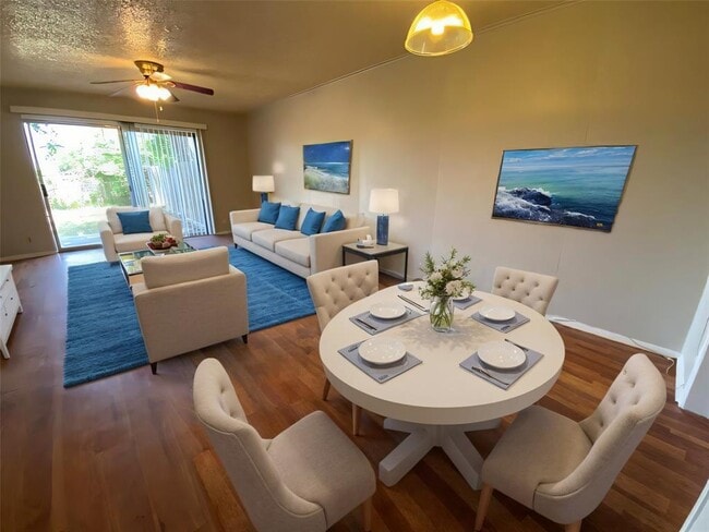 Photo - 11200 Renel Dr
