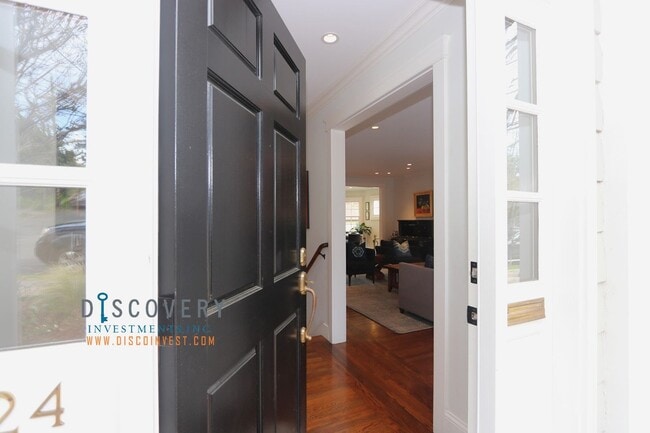 Photo - Sophisticated Piedmont Colonial with Enclosed Yard