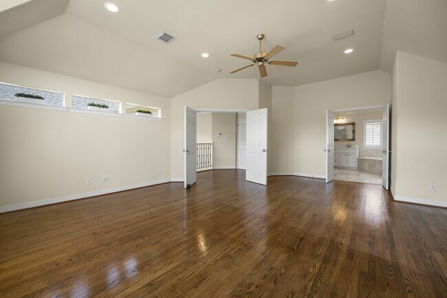 Photo - 3307B W Lamar St Unidad B